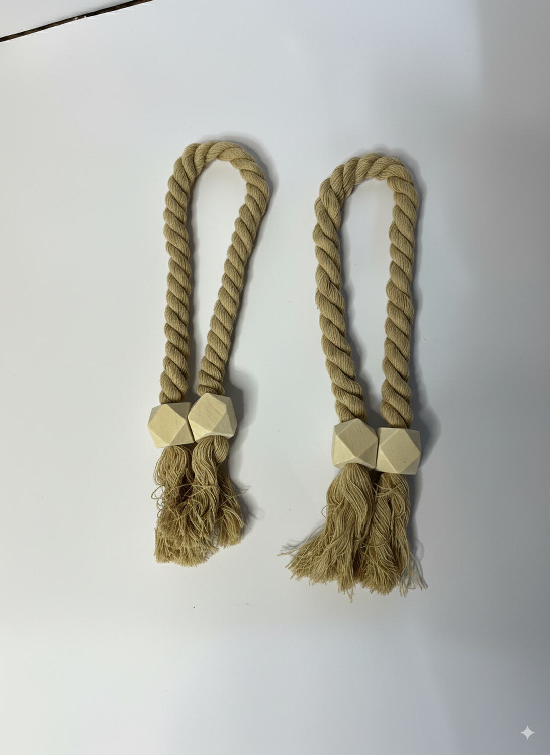 png_1500x1500_67150377