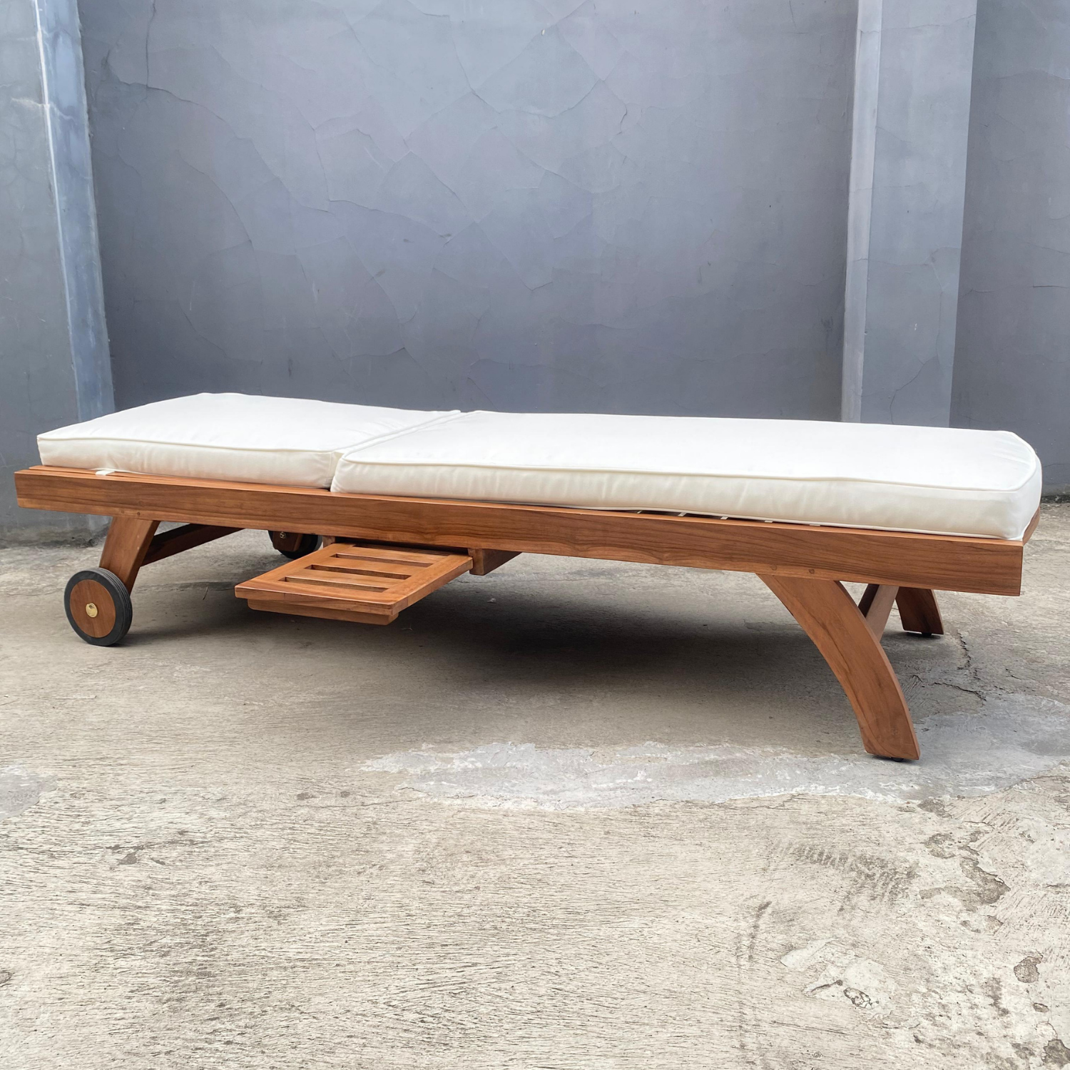 png_1500x1500_67768338