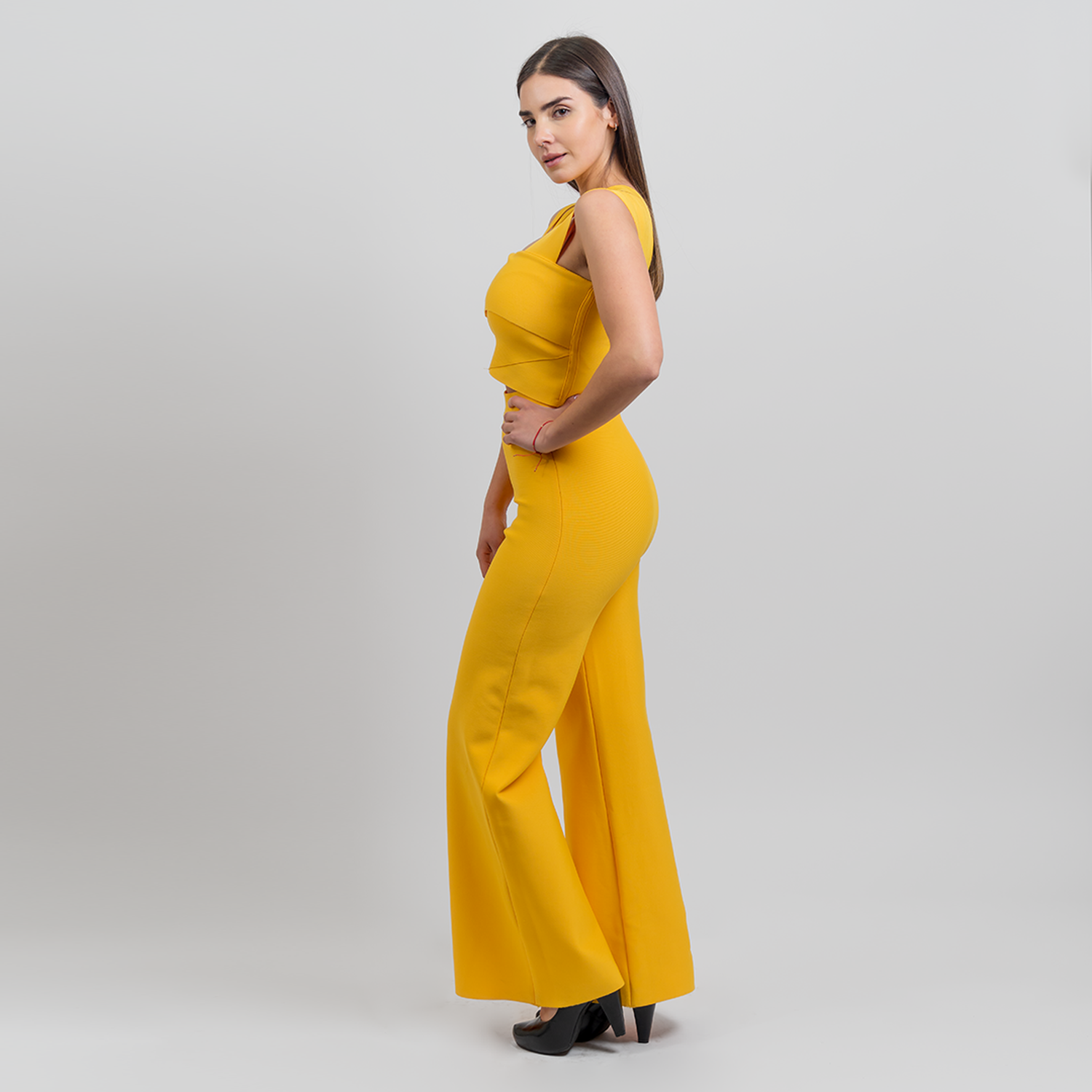 png_1500x1500_60609503