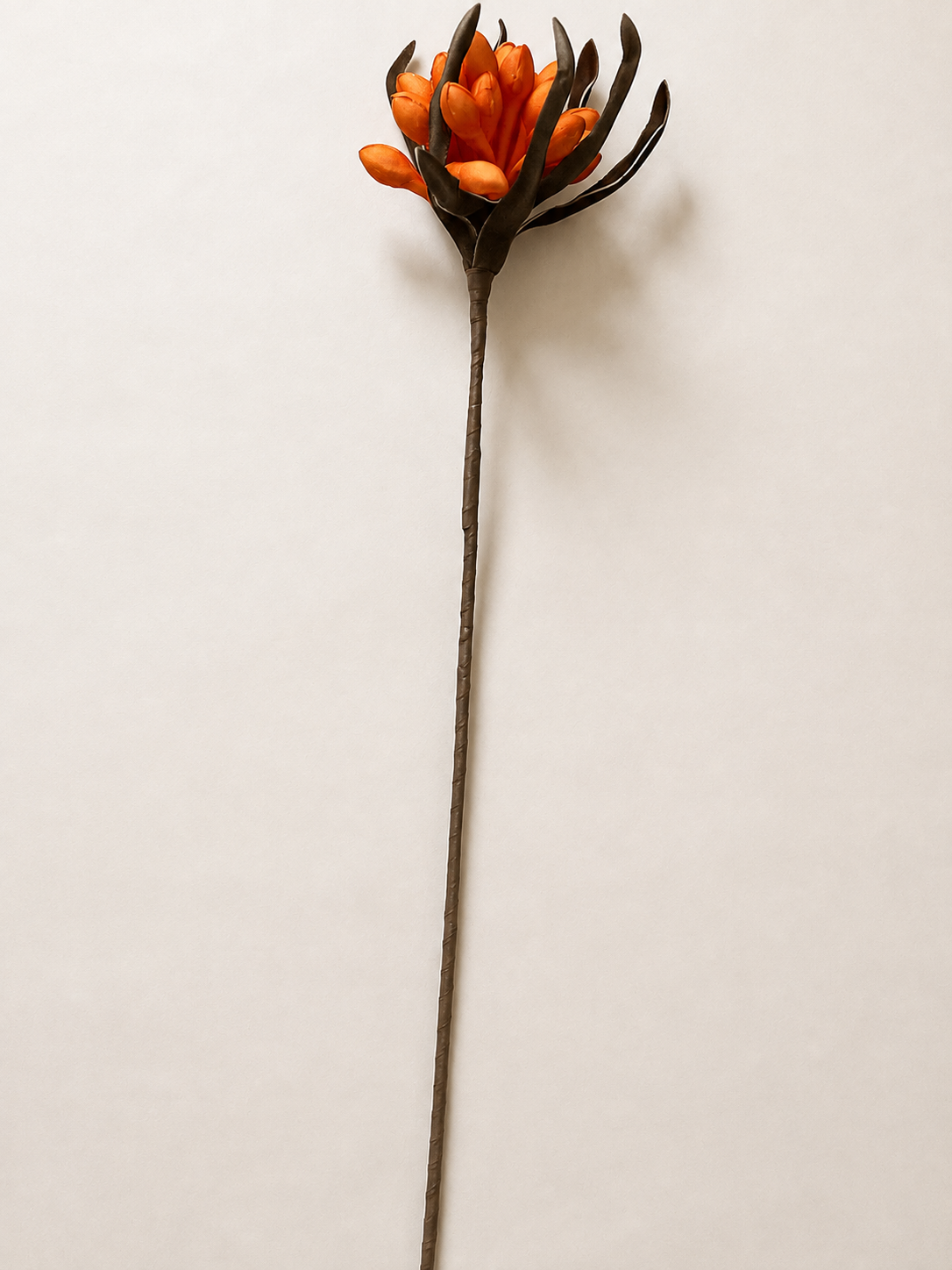Flor Decorativa Naranja de Tallo Largo