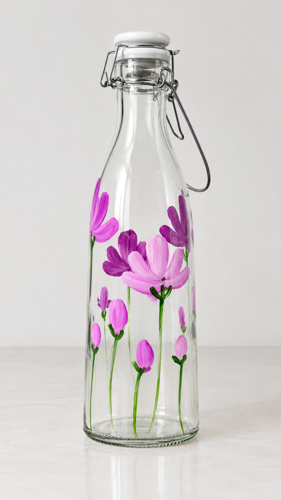 Botella decorativa flor morada