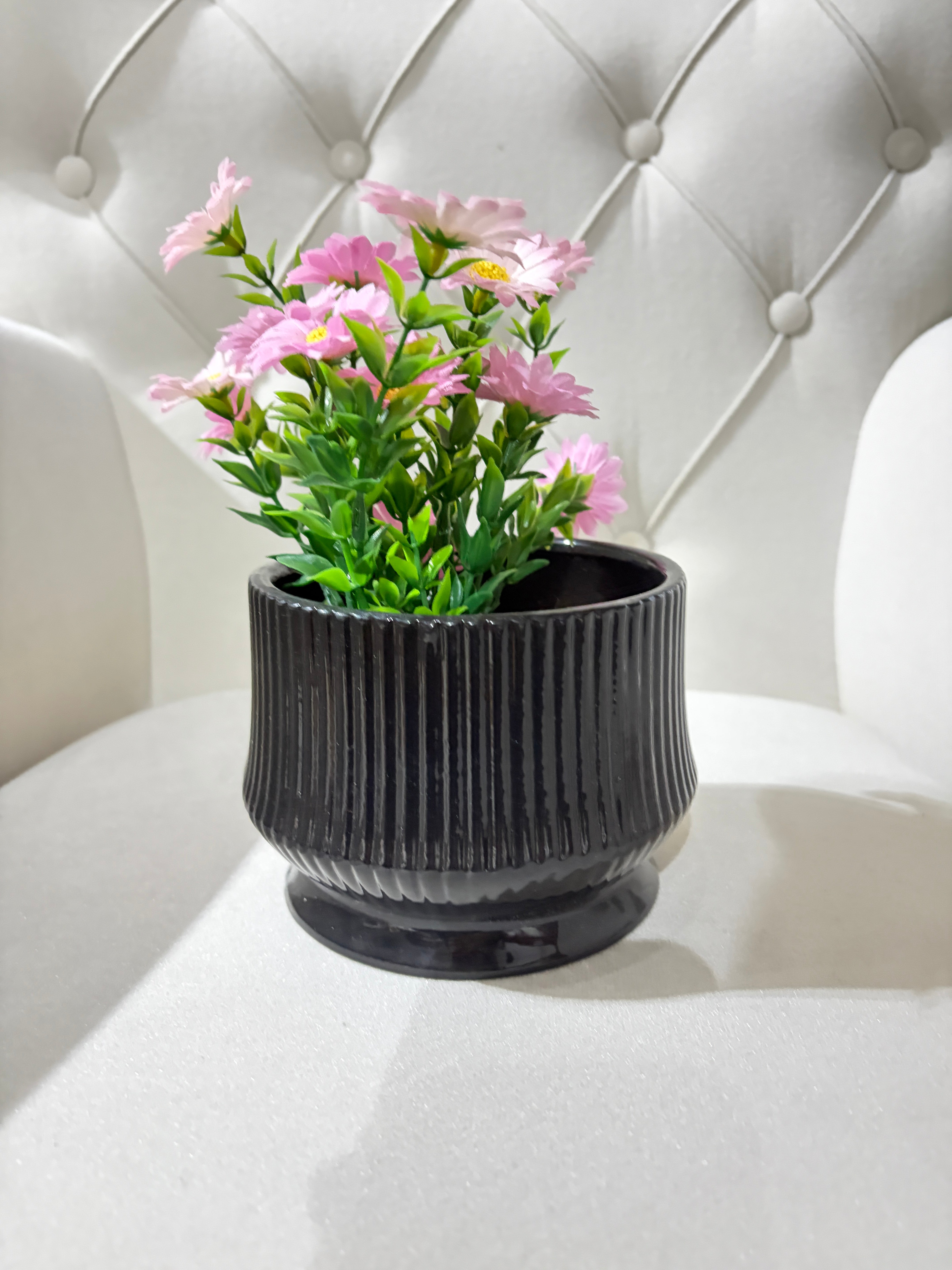 Macetero Pequeño Losa Negro - decoración hogar rattan natural | Terraestilo Chile 1