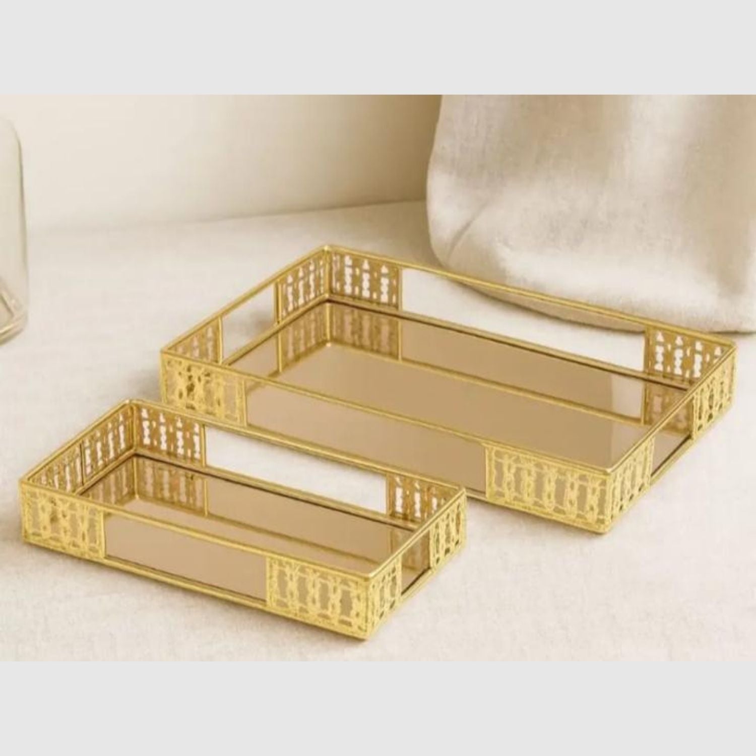 Bandeja Rectangular Dorado Metal Mediada
