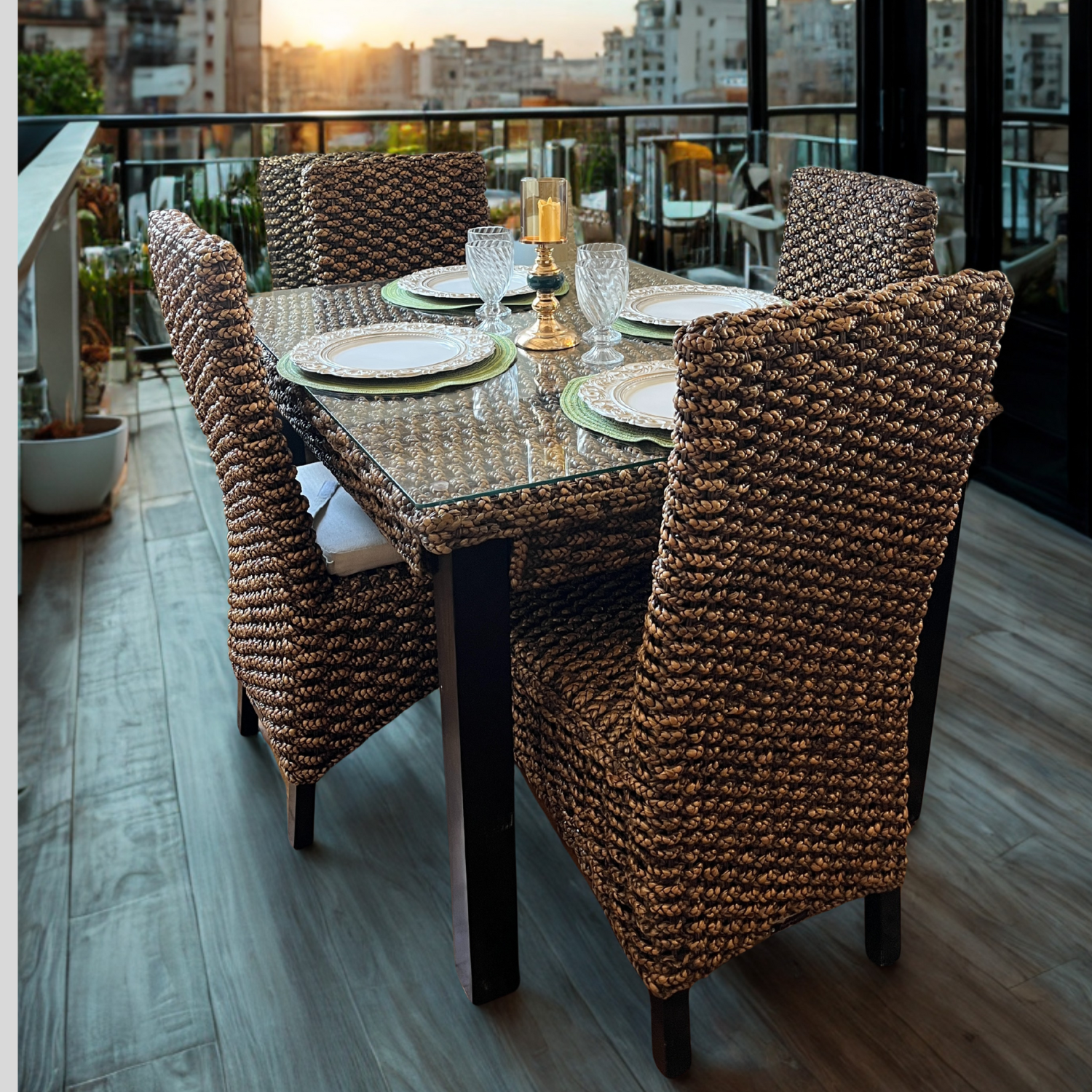 png_1500x1500_66950987